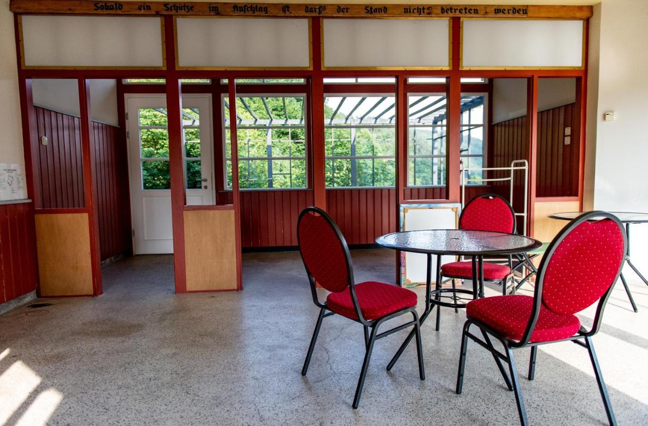 Haus Des Volkes - Das Bauhaushotel Probstzella Екстериор снимка